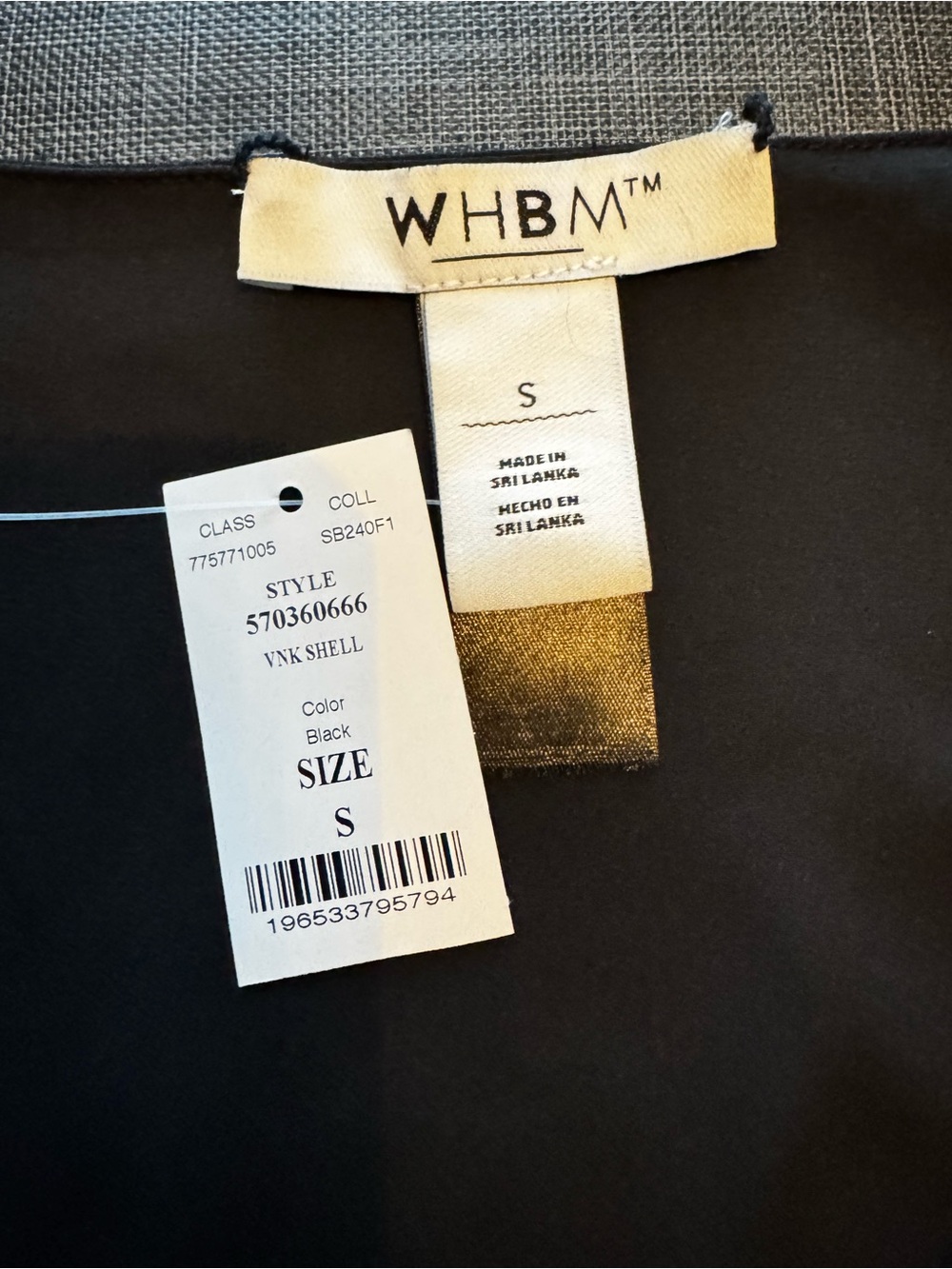 WHBM Black V-Neck Sleeveless Shell Blouse Size Small NWT - Picture 4 of 4